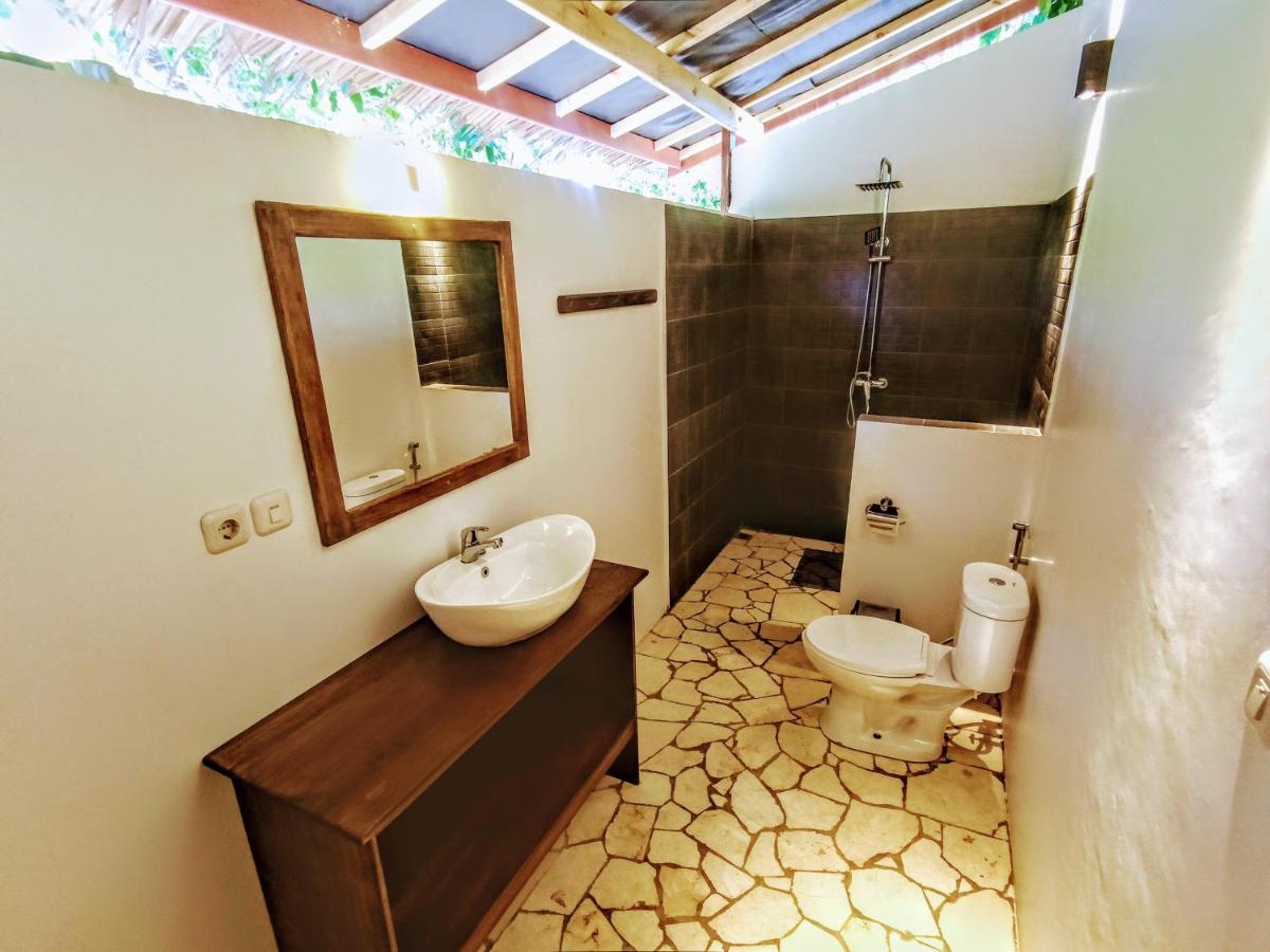 Blue Planet Dive Resort Bira Zewnętrze zdjęcie
